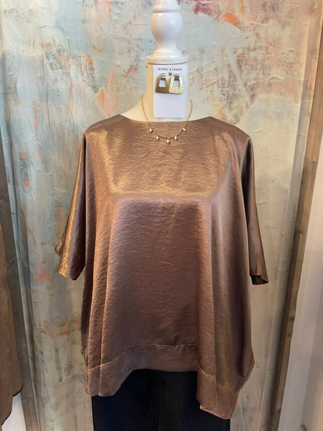 Oversize Satin Top