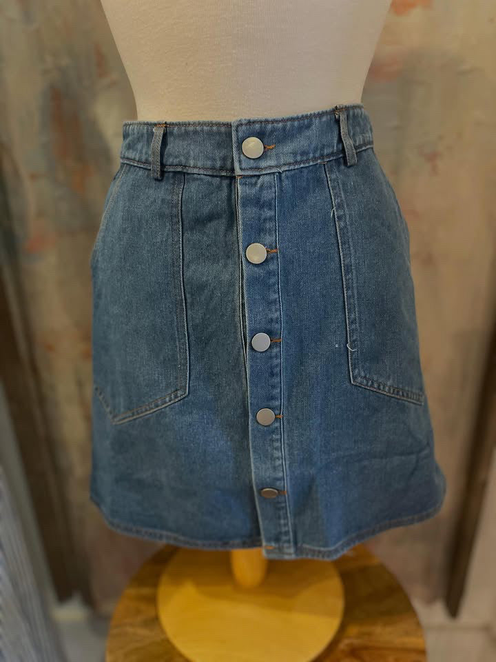 Pocket Detail Mini Denim Skirt