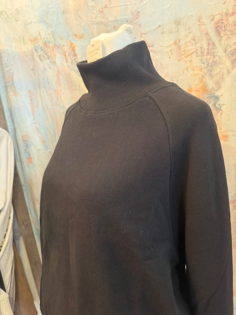 Mock Neck Long Sleeve Top_