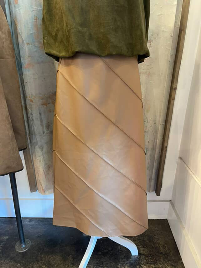 Spiral Seam Faux Leather Skirt