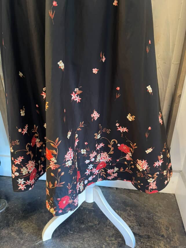 Black Floral Flare Skirt with Pockets