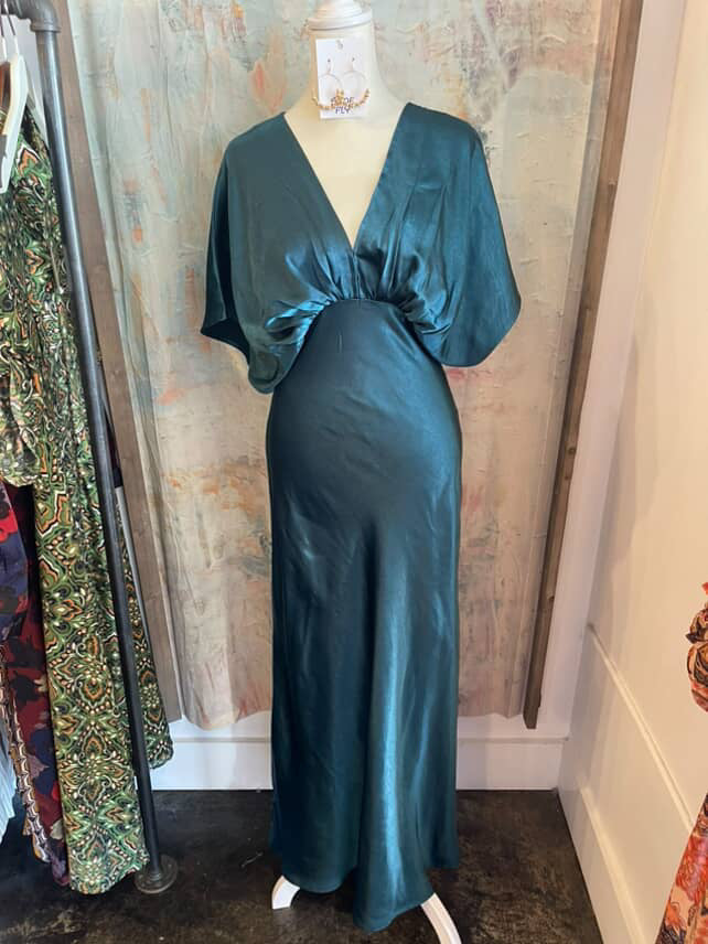 Short Sleeve Emerald Satin Long Dress