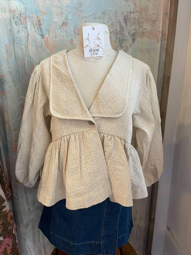Textured Oversize One Button Blouse