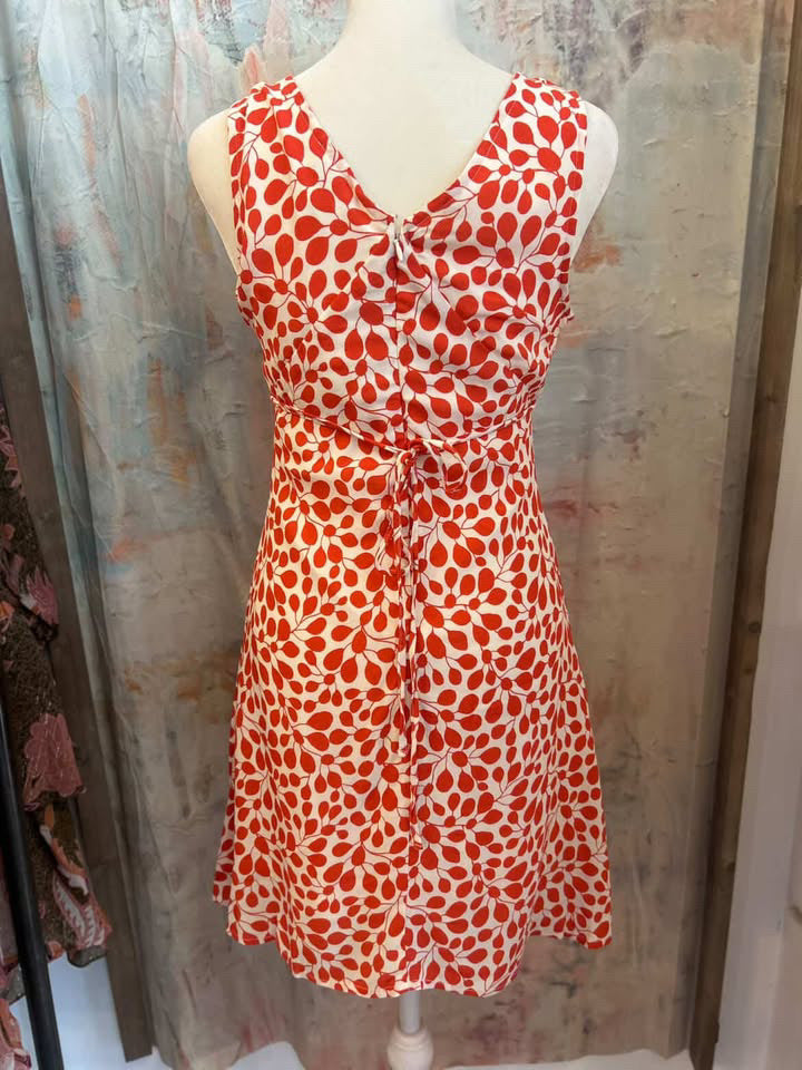 Leaf Pattern V Neck Dress