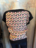 Sleeveless Pattern Knit Top__