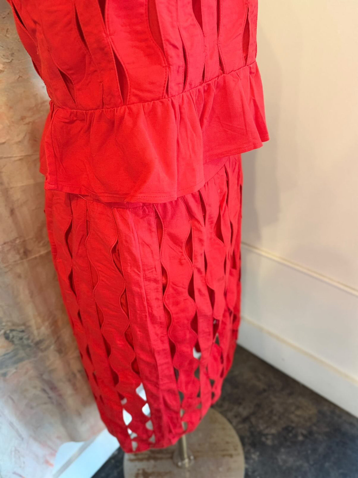 Red Wave Detail Midi Skirt
