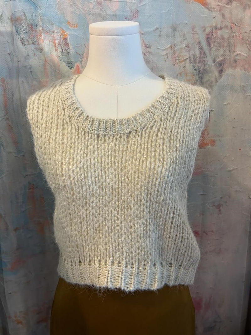 Lightweight Knit Sparkle Vest