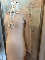 Contrast Bow Detail Sweater Dress