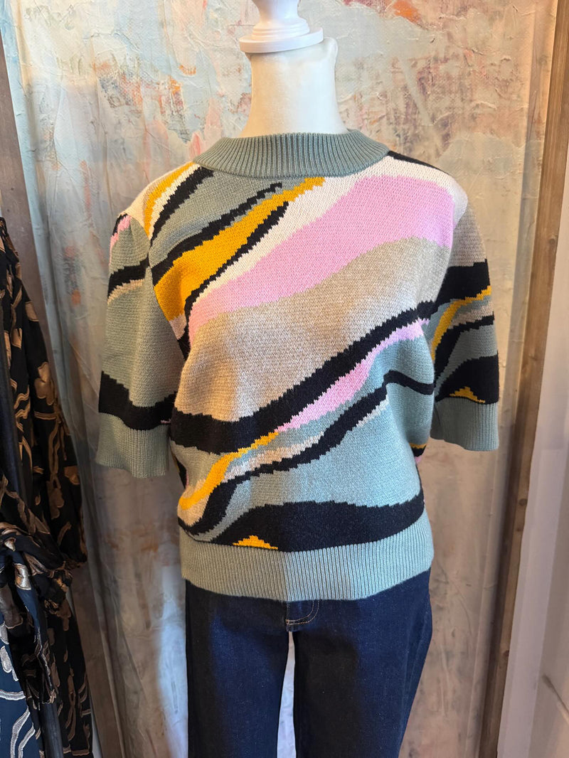 Short Sleeve Pattern Knit Sweater Top