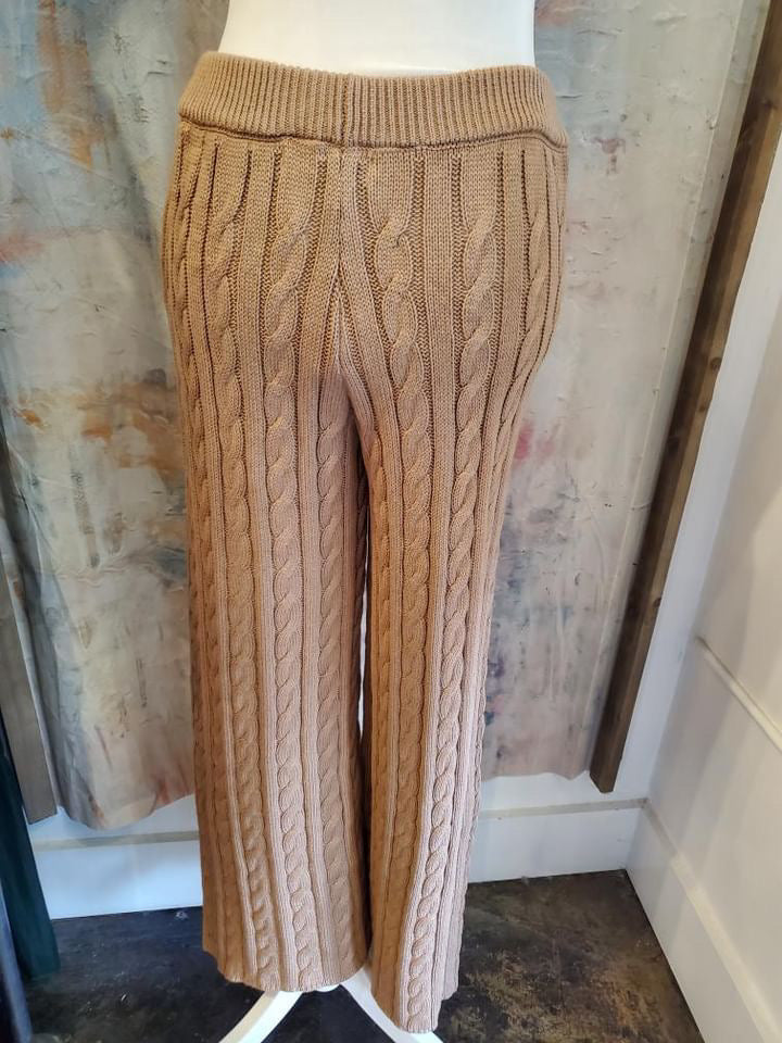 Cable Knit Straight Leg Pants with Detail