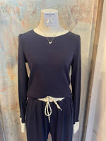 Long Sleeve Top with Contrast Collar