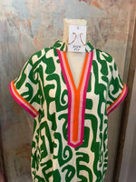 Short Sleeve V Neck Print Dress with Pockets