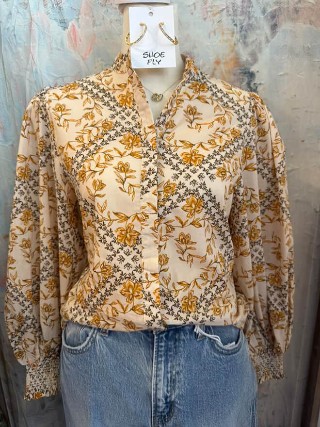 Natural Print Floral Long Sleeve Top