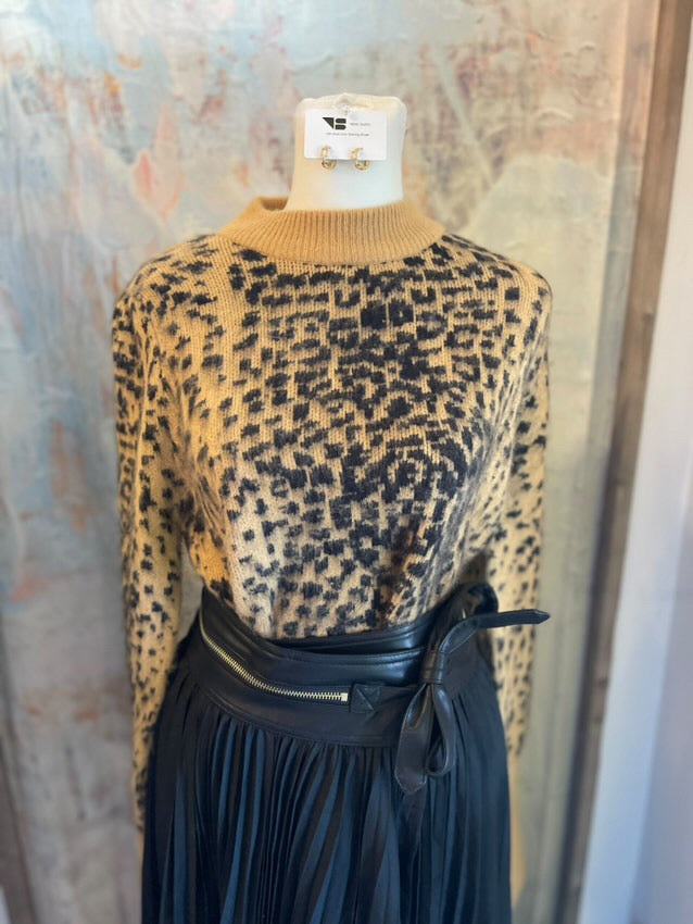 Animal Print Crew Neck Sweater Top