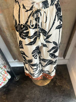 Tropical Print Linen Blend Pants