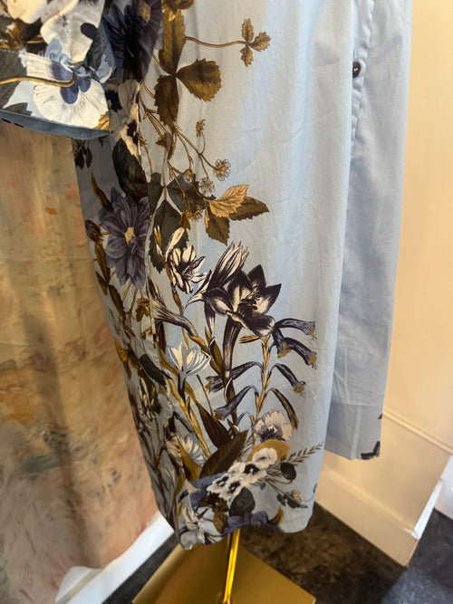 Floral Print Chambray Dress with Pockets