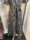 V Neck  Midi Blue Mocha Print Dress with Pockets