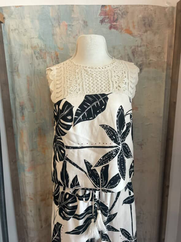 Tropical Print Linen Blend Top