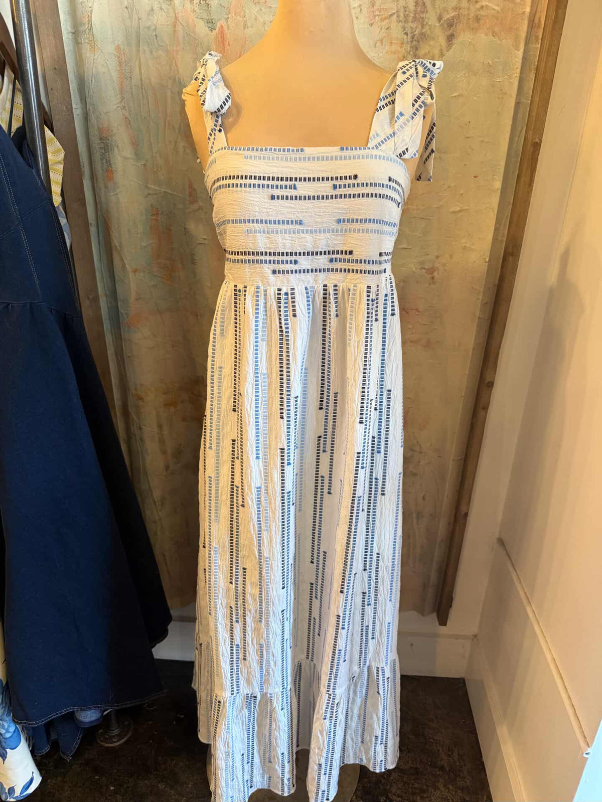 Tie Strap Print Maxi Dress