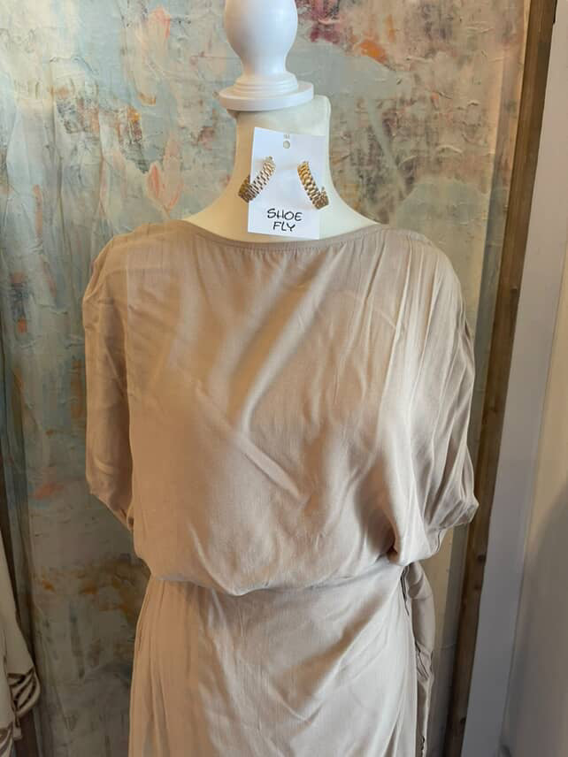 Round Neck Drop Shoulder Top