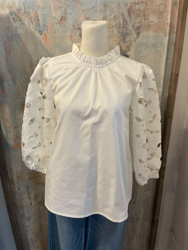 Poplin Floral Eyelet Sleeve Top