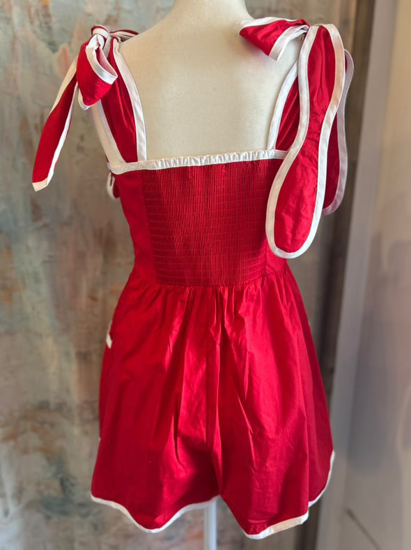 Contrasting Scallop Romper with Tie Shoulder Detail