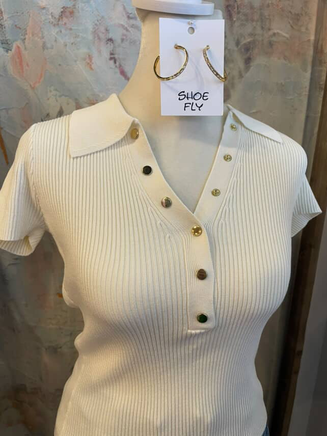 Gold Snap Button Short Sleeve Sweater Top