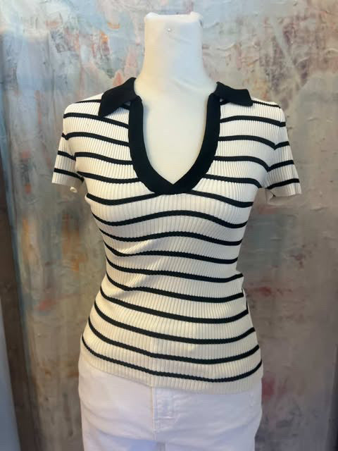 Short Sleeve Knit Stripe Top