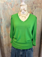 V Neck Puff Sleeve 3/4 Top