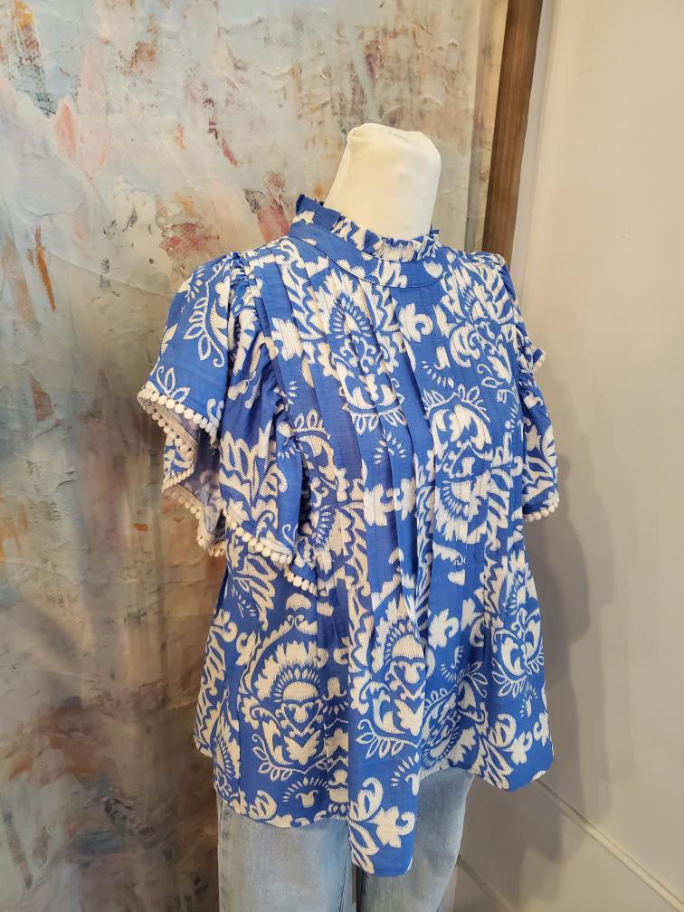 Flutter Sleeve Blue Print Top