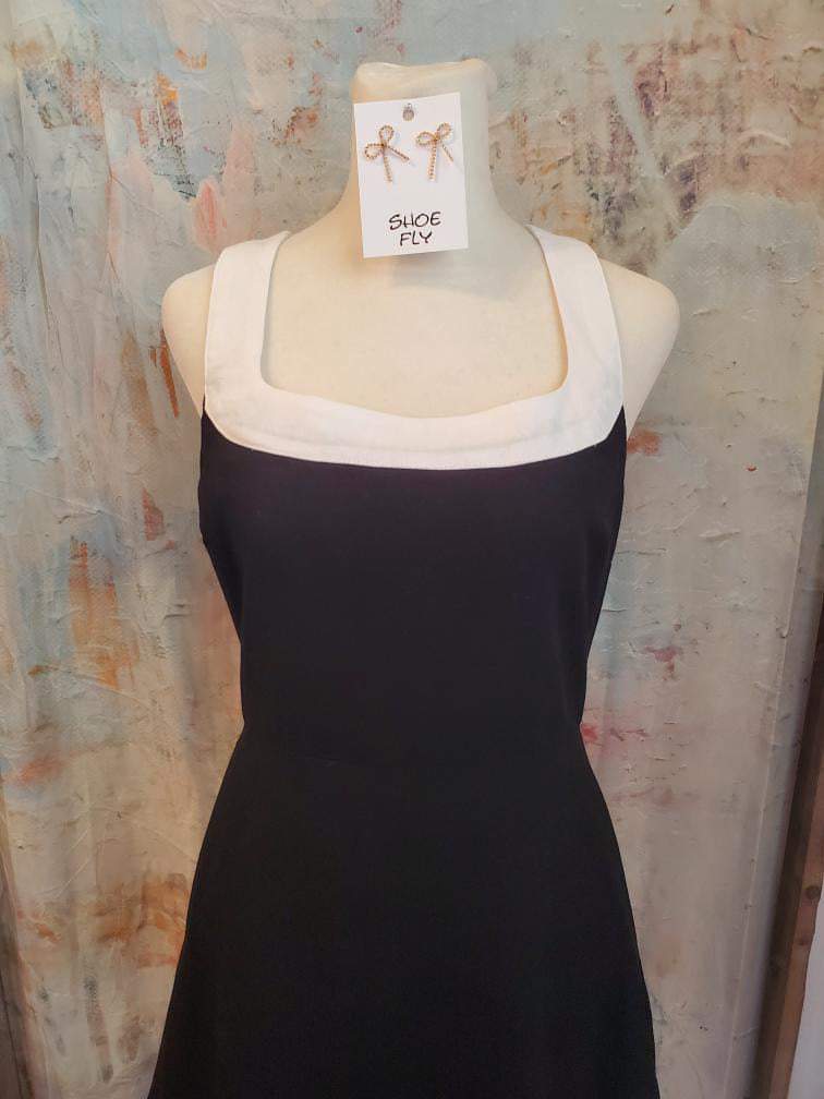 Contrast Trim Mini Dress
