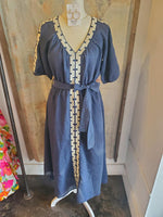 Puff Sleeve Textued Midi Dress with Pockets