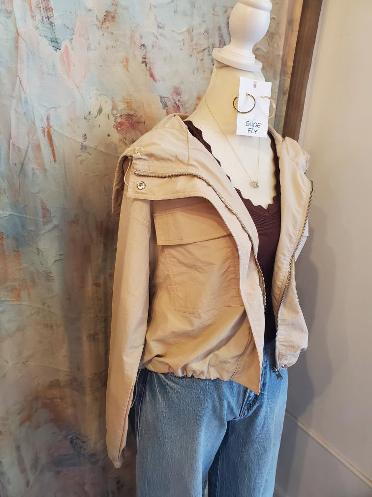 Lightweight Zip Front Hood