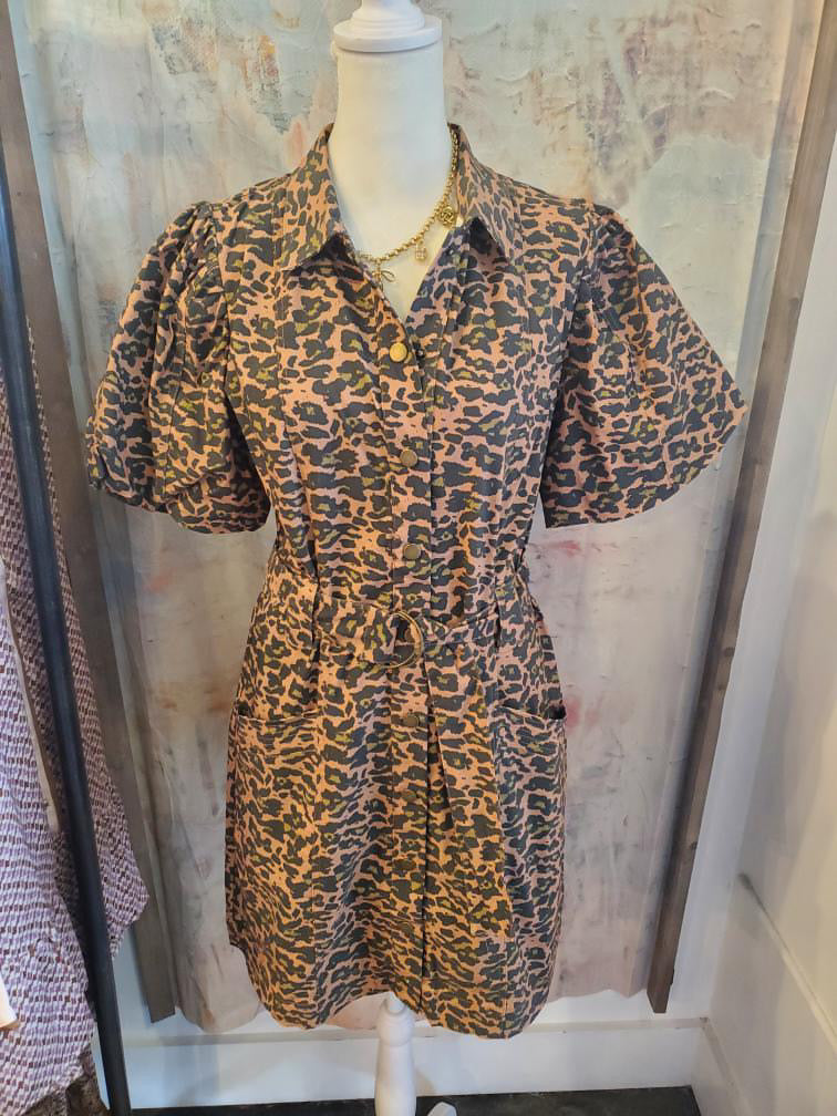 Animal Print Short Sleeve Belted Dress with Pockets