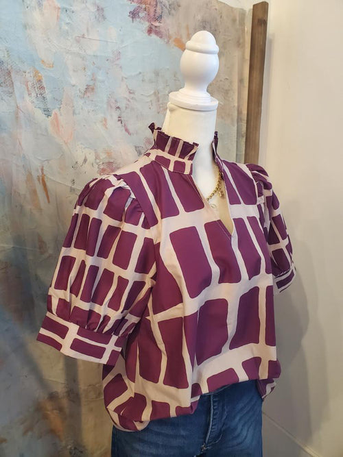 Print Ruffle Detail Short Sleeve Top
