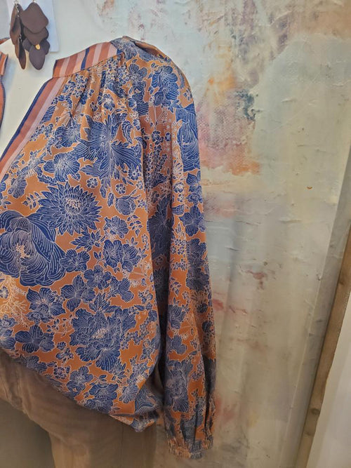 Split Neck Pleated Detail Long Sleeve Blouse
