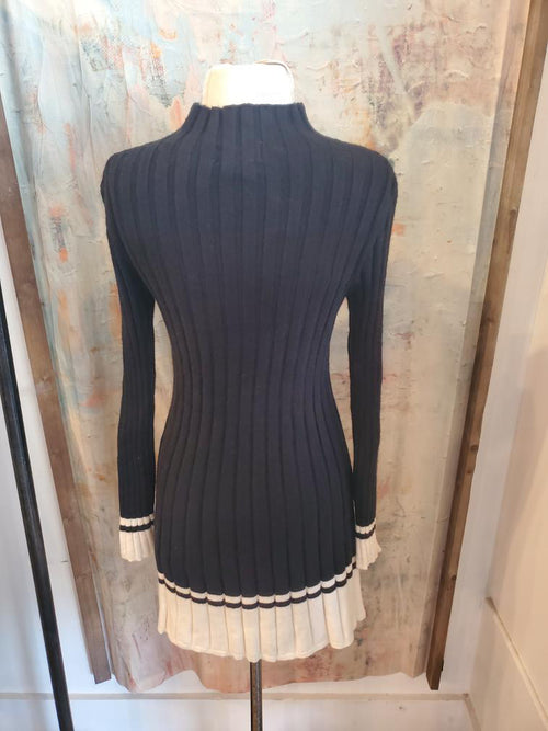 Bottom Contrast Detailed Mock Neck Sweater Dress