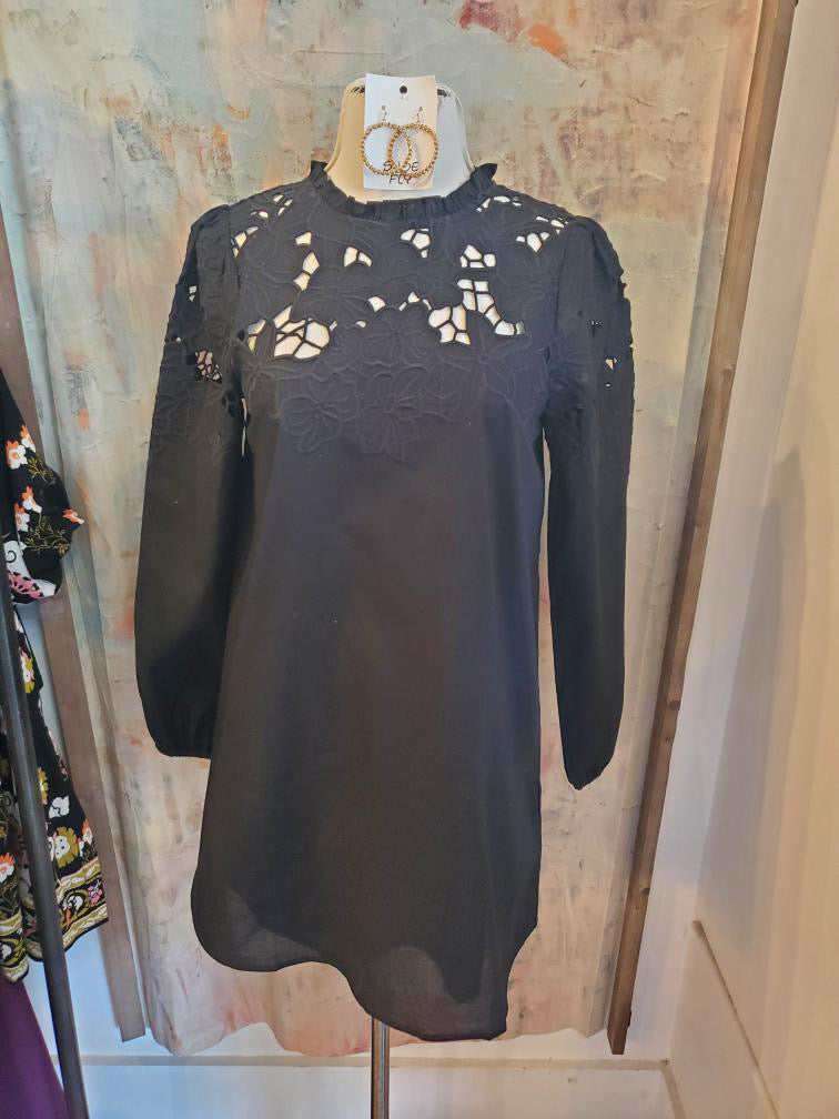 Embroidery Cut Out Detailed Dress