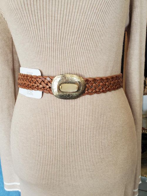 Narrow Leather Light Brown Belt with Buckle Detail
