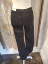 Slim Clean Bootcut