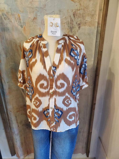 Short Sleeve Print V Neck Top