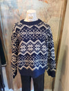 Snow Flake Pattern Round Neck Sweater Top