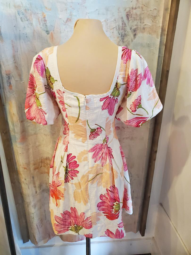 Short Sleeve Floral Lined Dress