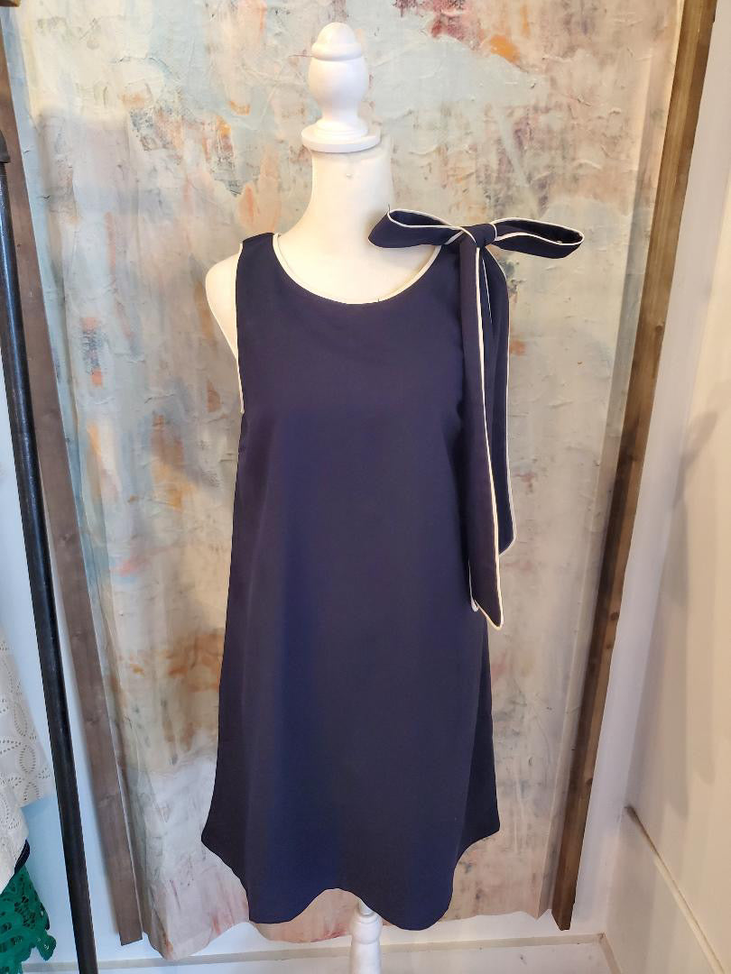 Bow Shift Dress