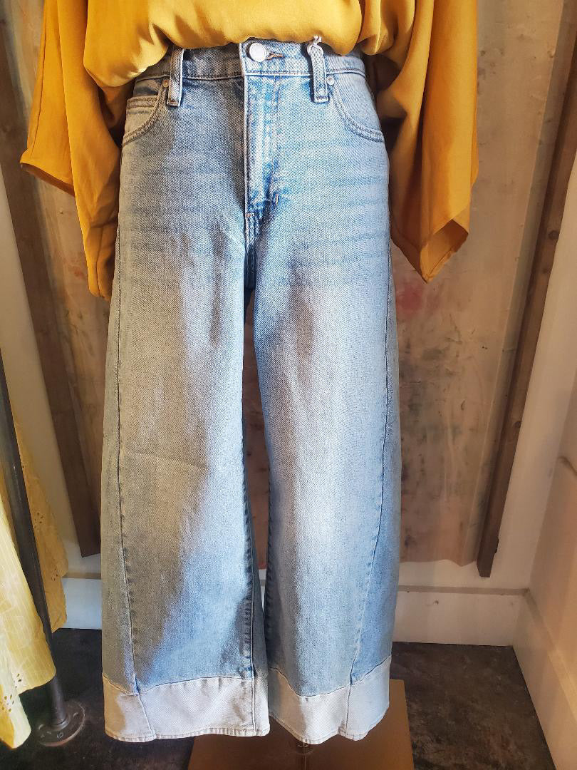 Two Toned Hem Seamed Slim Wide