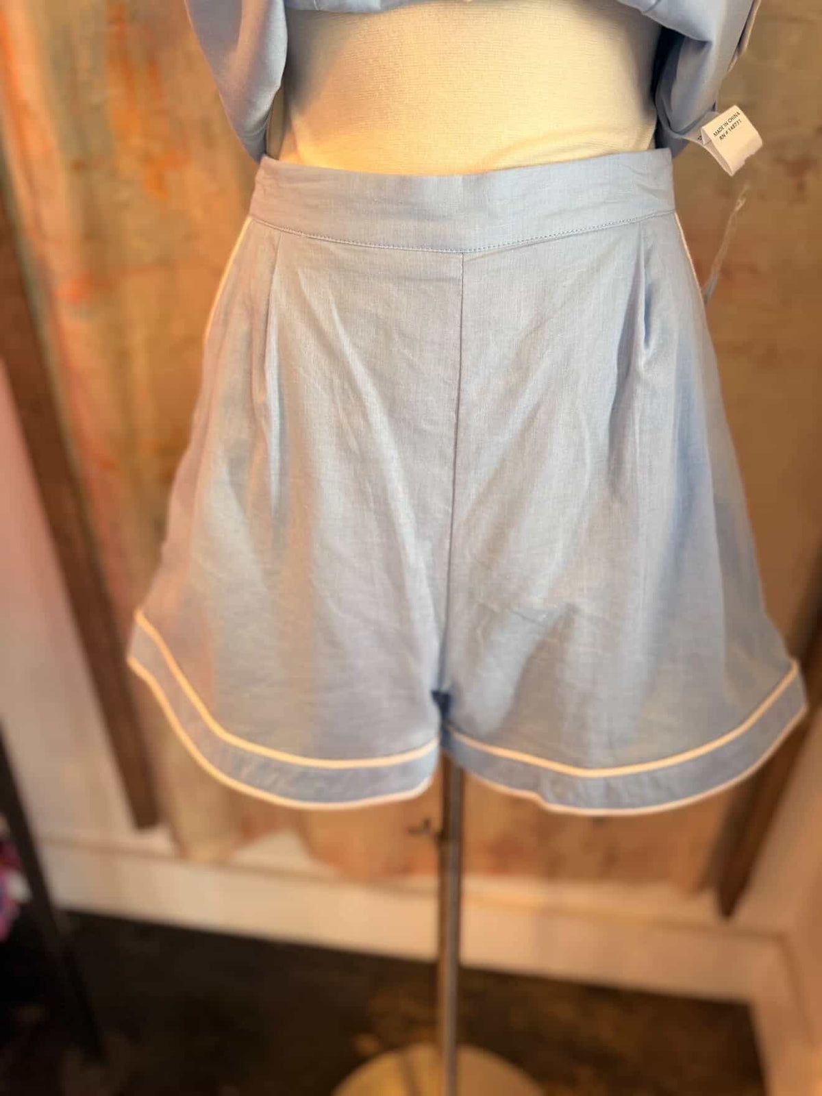 Contrast Piping Shorts