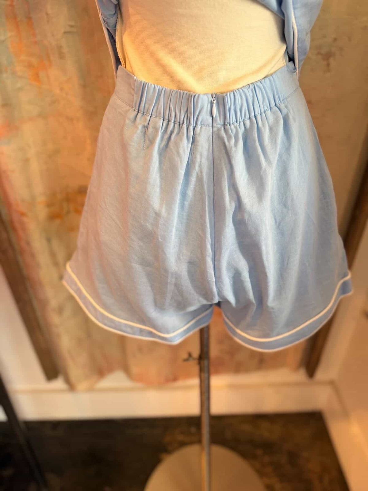 Contrast Piping Shorts