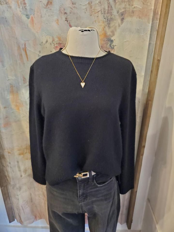 Soft Crew Neck Sweater Top