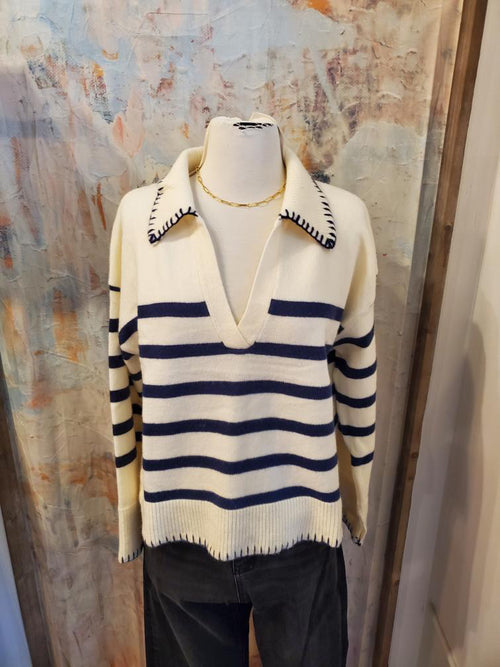 Stripe Detail Edge Sweater Top