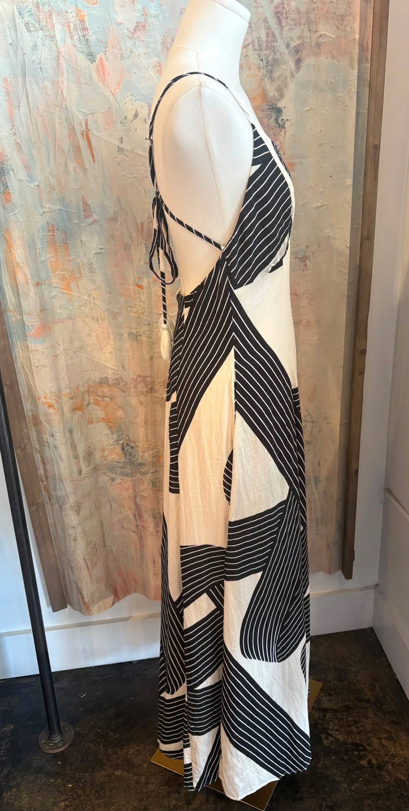 cream dress with black Berkley Contrast Knit Maxi Side pleated mesh detail Black Cream Print Maxi Dress
